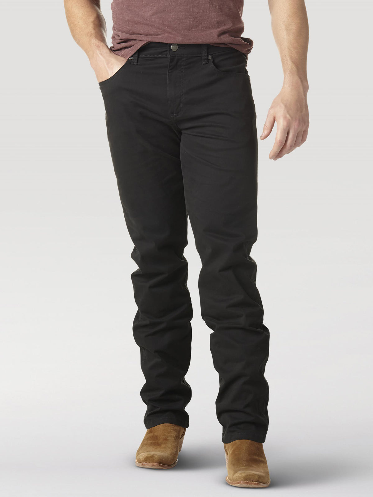 Men's Wrangler Retro® Slim Fit Straight Leg Pant - Black