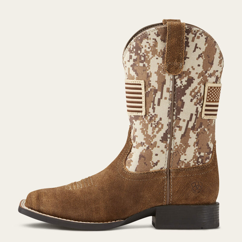 Ariat Kids Patriot Western Boot in antique mocha with sand camo print, featuring classic Western boot design for children.