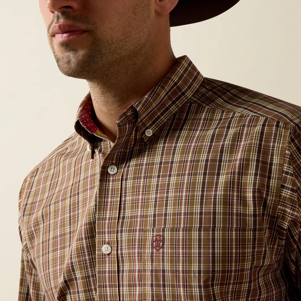 Ariat Men's Wrinkle Free Rease Classic Fit Shirt, Butternut Medium Plaid – detail 2