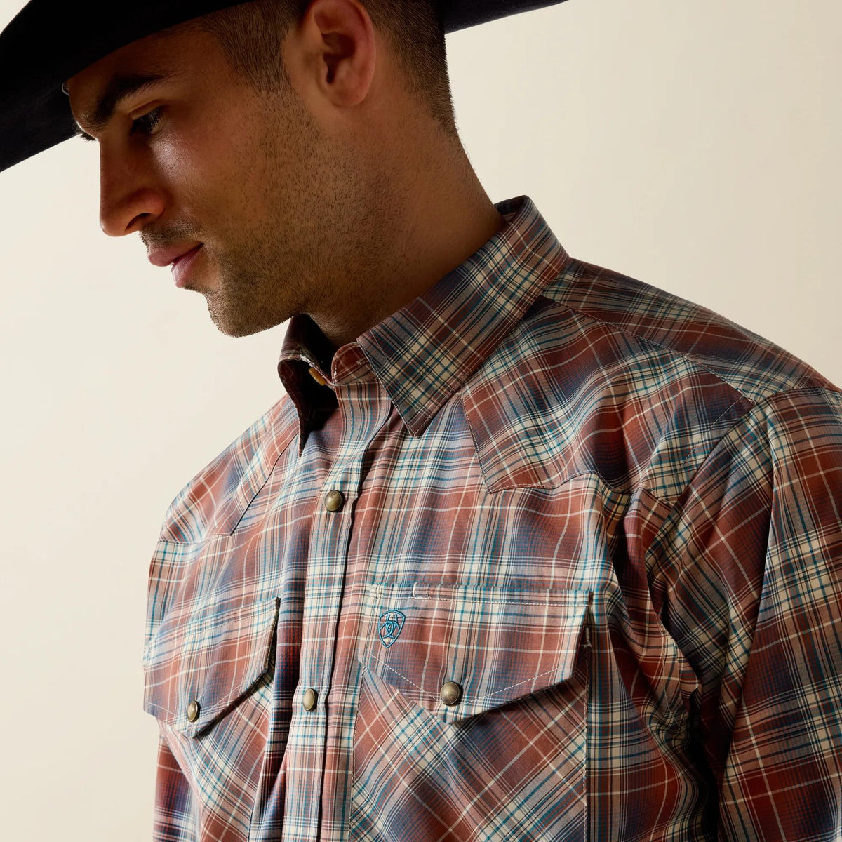 Ariat Men's Pro Series Ames Classic Fit Snap Shirt, Rust Multi Medium Plaid – detail