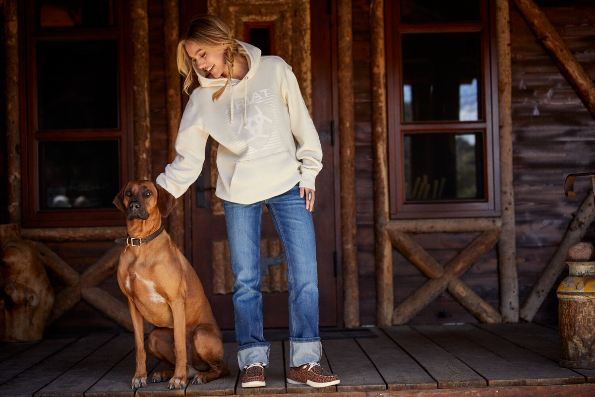 Ariat R.E.A.L. Perfect Rise Abby Straight Jean in Mackenzie wash, showing fitted denim jeans with a classic straight-leg style.
