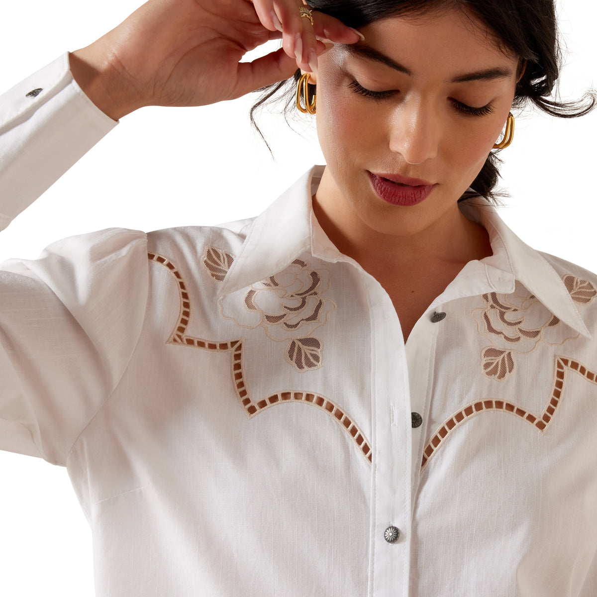 Ariat Women's White Lattice Shirt, lightweight button-up shirt with lattice design, casual style, front view.