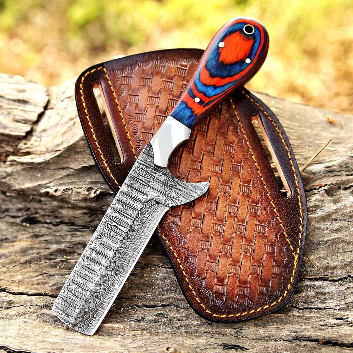 Malika Knives Bull Cutter Knife with Damascus blade, 8-inch cowboy-style knife featuring a simple design and sturdy handle.