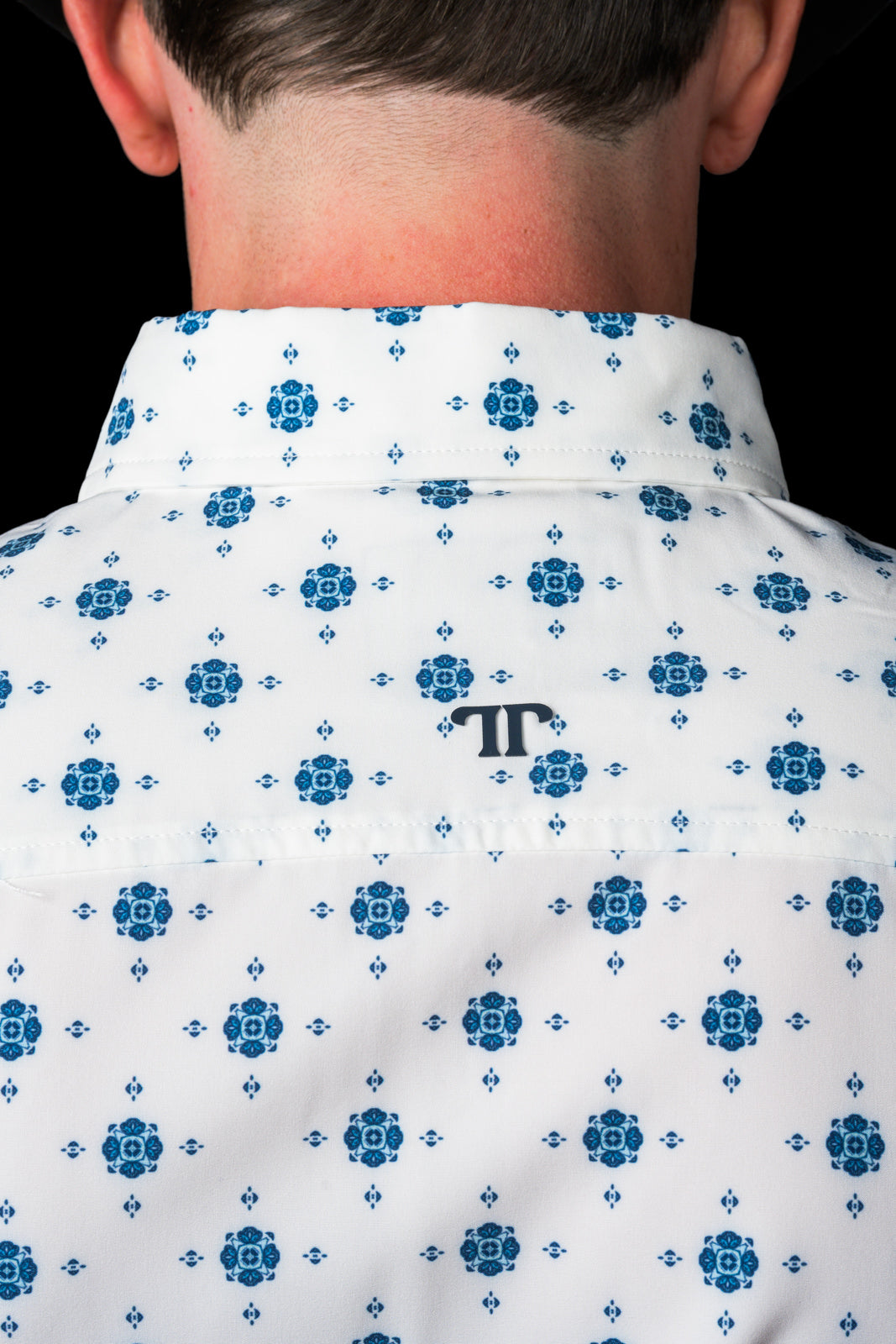 Ferrell Brand Men's Beau Button-Up Short Sleeve Shirt, White – back collar detail