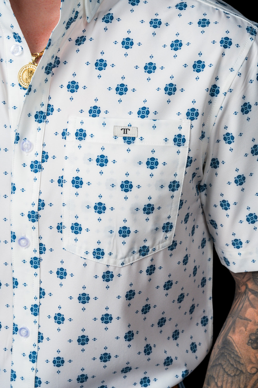 Ferrell Brand Men's Beau Button-Up Short Sleeve Shirt, White – chest pocket detail