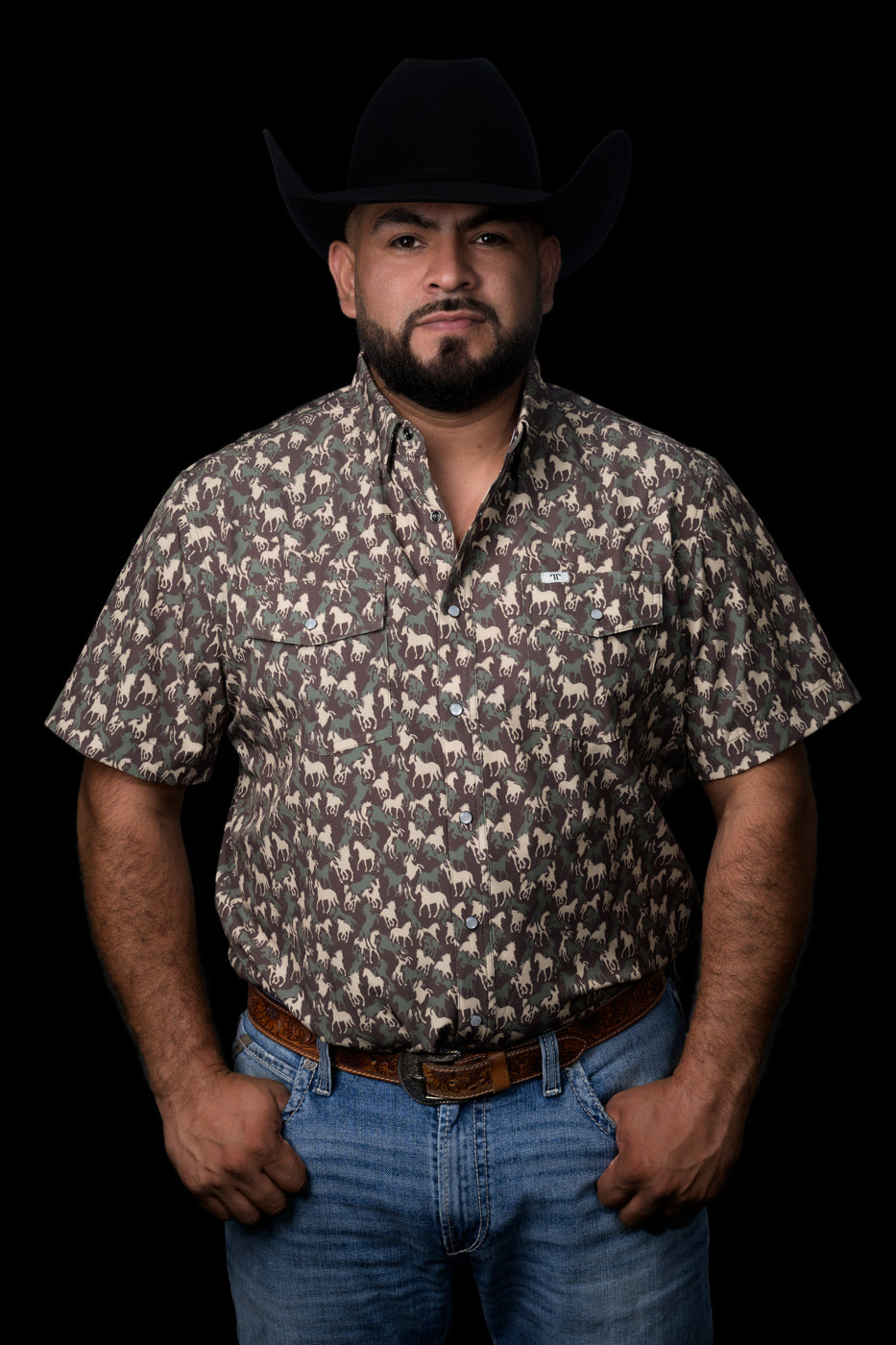 Ferrell Brand Men's Ranch Pearl Snap Short Sleeve Shirt, Brown – front on model