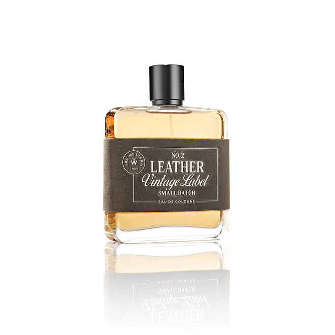 Tru Fragrance & Beauty Men's No. 2 Leather Vintage Label Small Batch Cologne – front