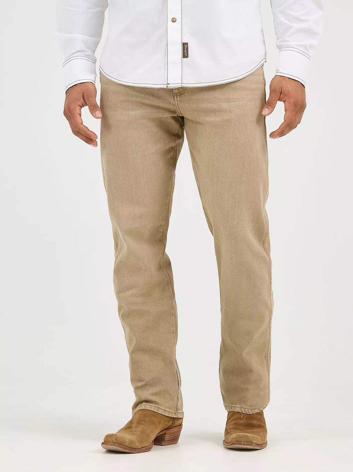 Wrangler Men's Retro Slim Straight Jean in saddle color, showcasing classic denim with a slim straight fit and durable construction.