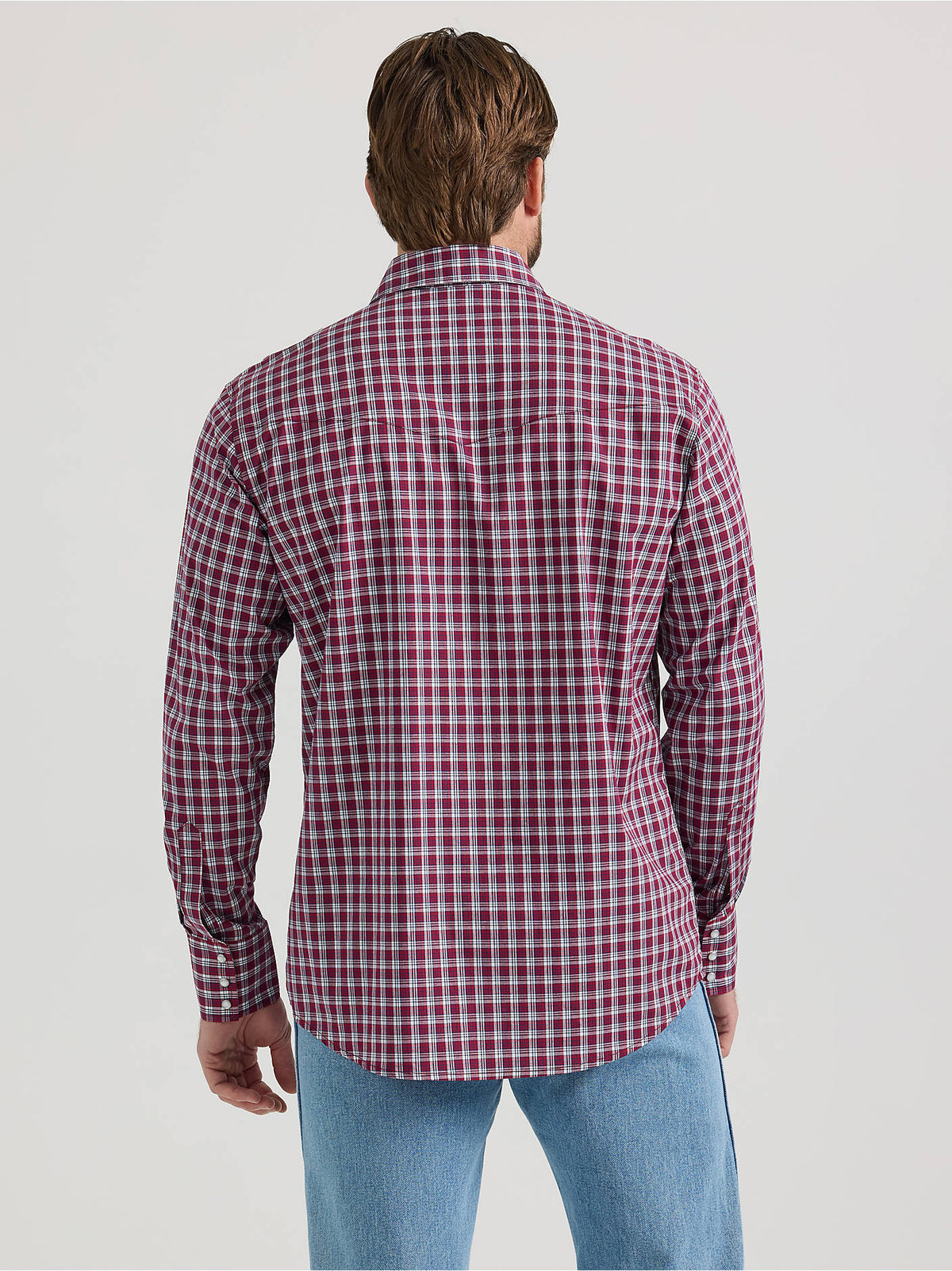 Wrangler Men's Long Sleeve Snap Shirt, Burgundy Check – back