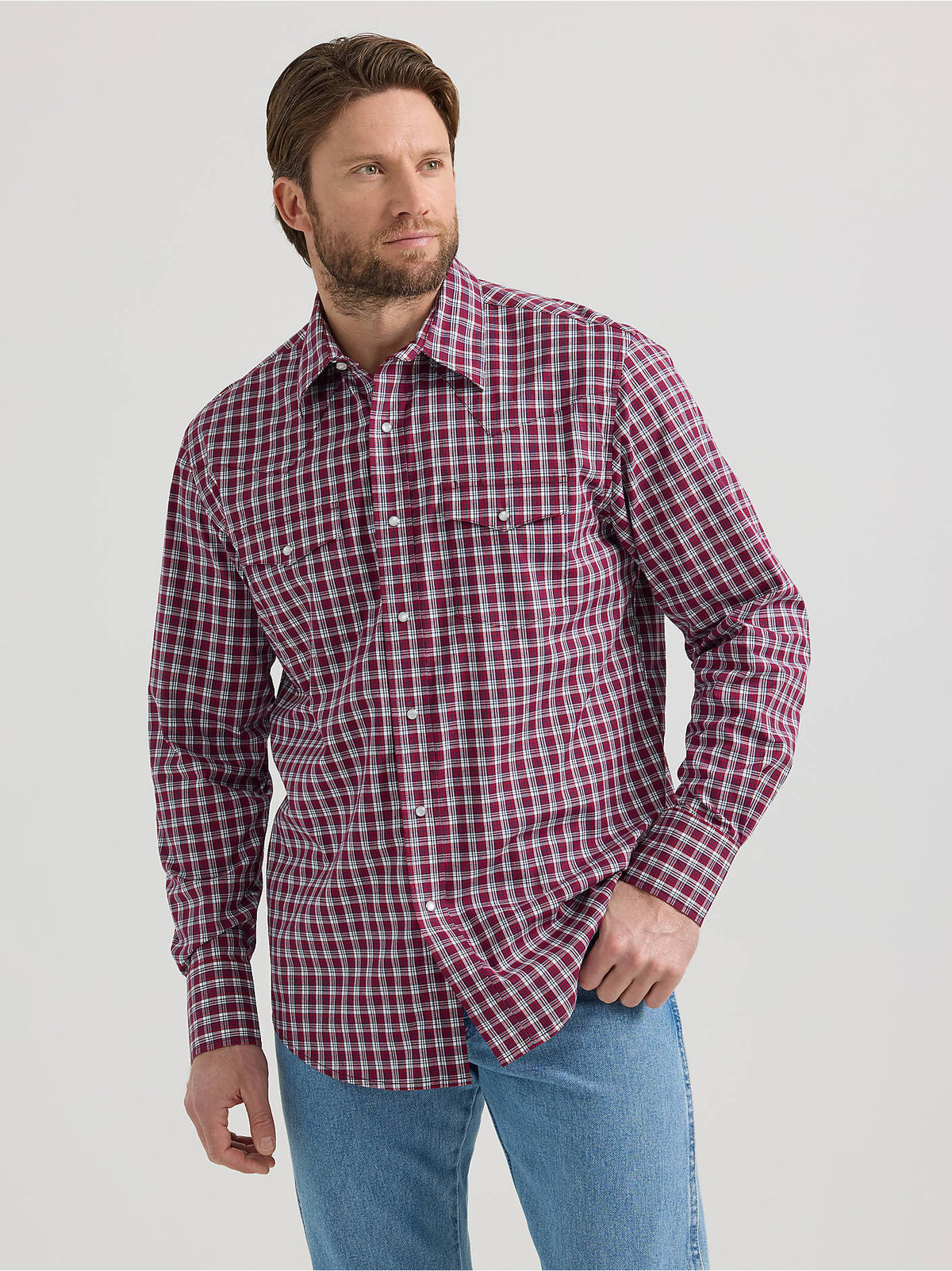 Wrangler Men's Long Sleeve Snap Shirt, Burgundy Check – front