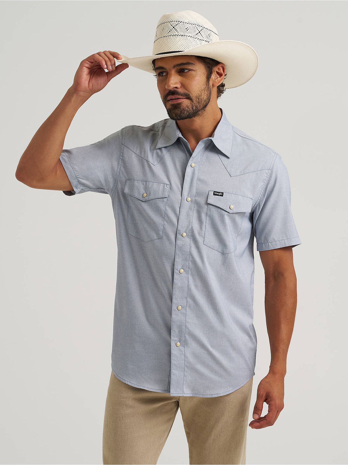 Wrangler ATG Men's Short Sleeve Drover Utility Shirt, Light Blue – front