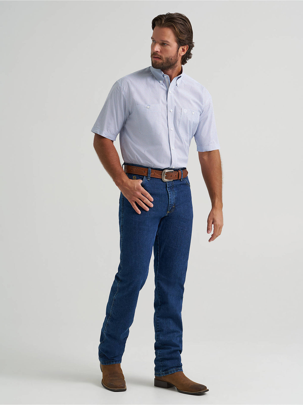 Wrangler Men's George Strait Collection Two Pocket Short Sleeve Shirt, Light Blue Print – full length
