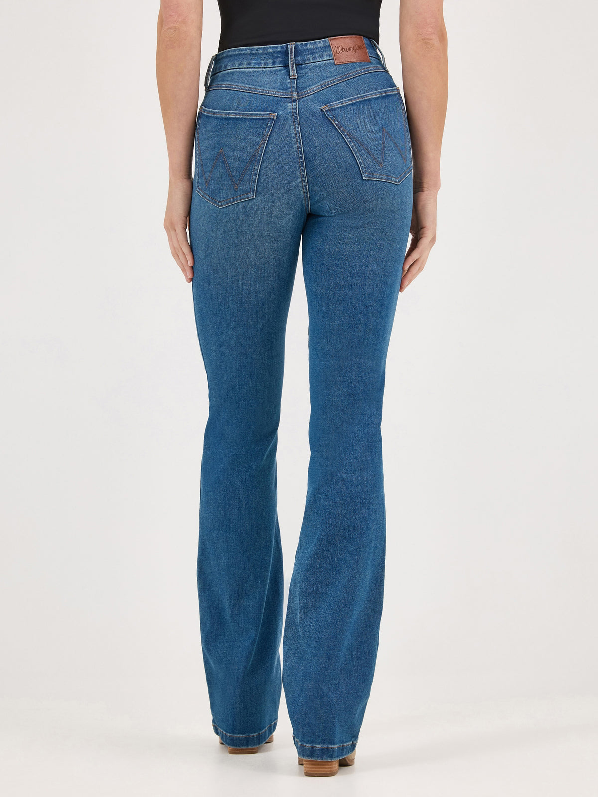Wrangler Women's Bespoke High Rise Bootcut Jean, Denim – back