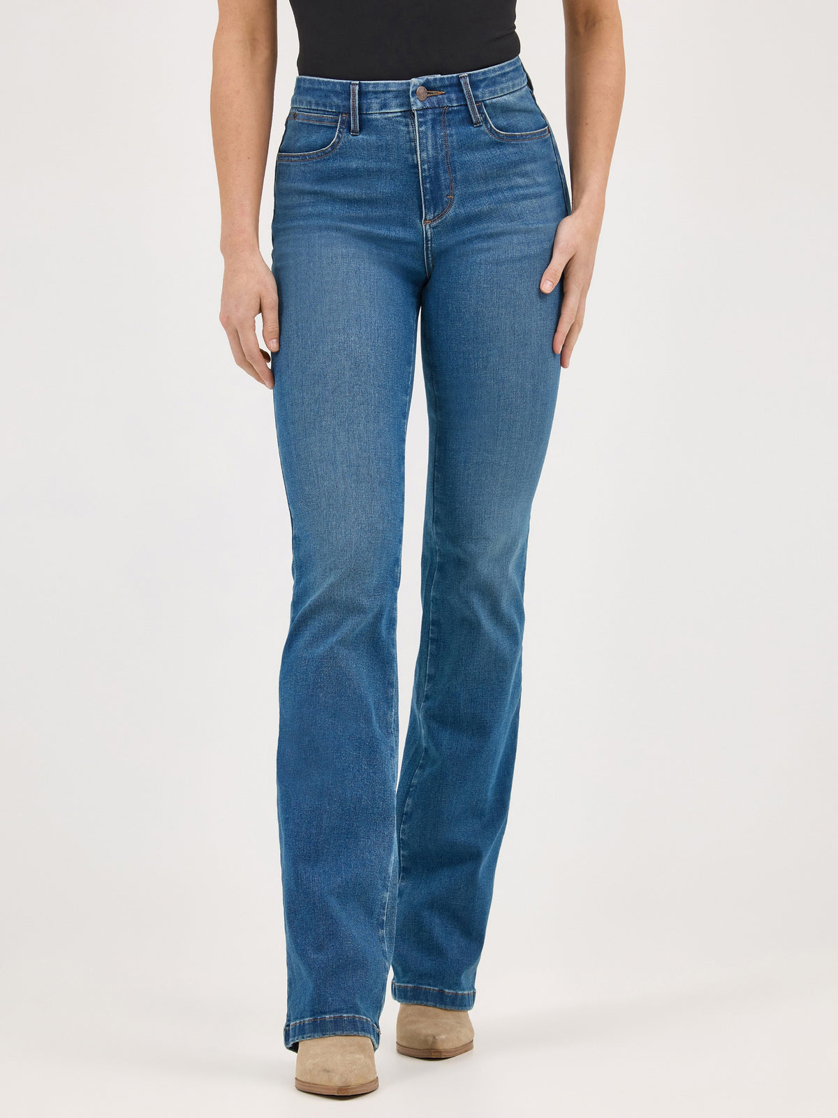 Wrangler Women's Bespoke High Rise Bootcut Jean, Denim – front 2