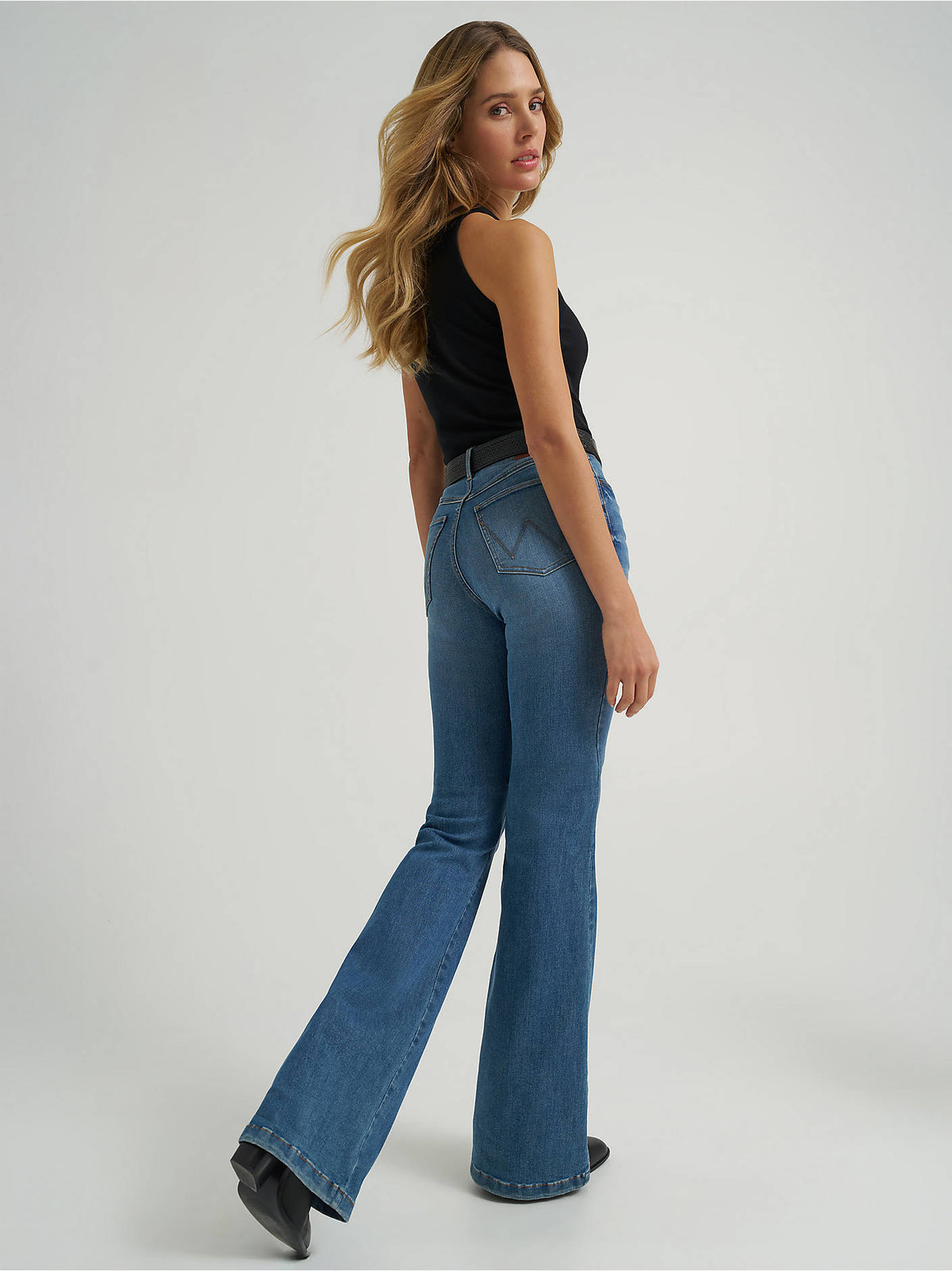 Wrangler Women's Bespoke Flare Jean, Medium Wash – 3-4 back