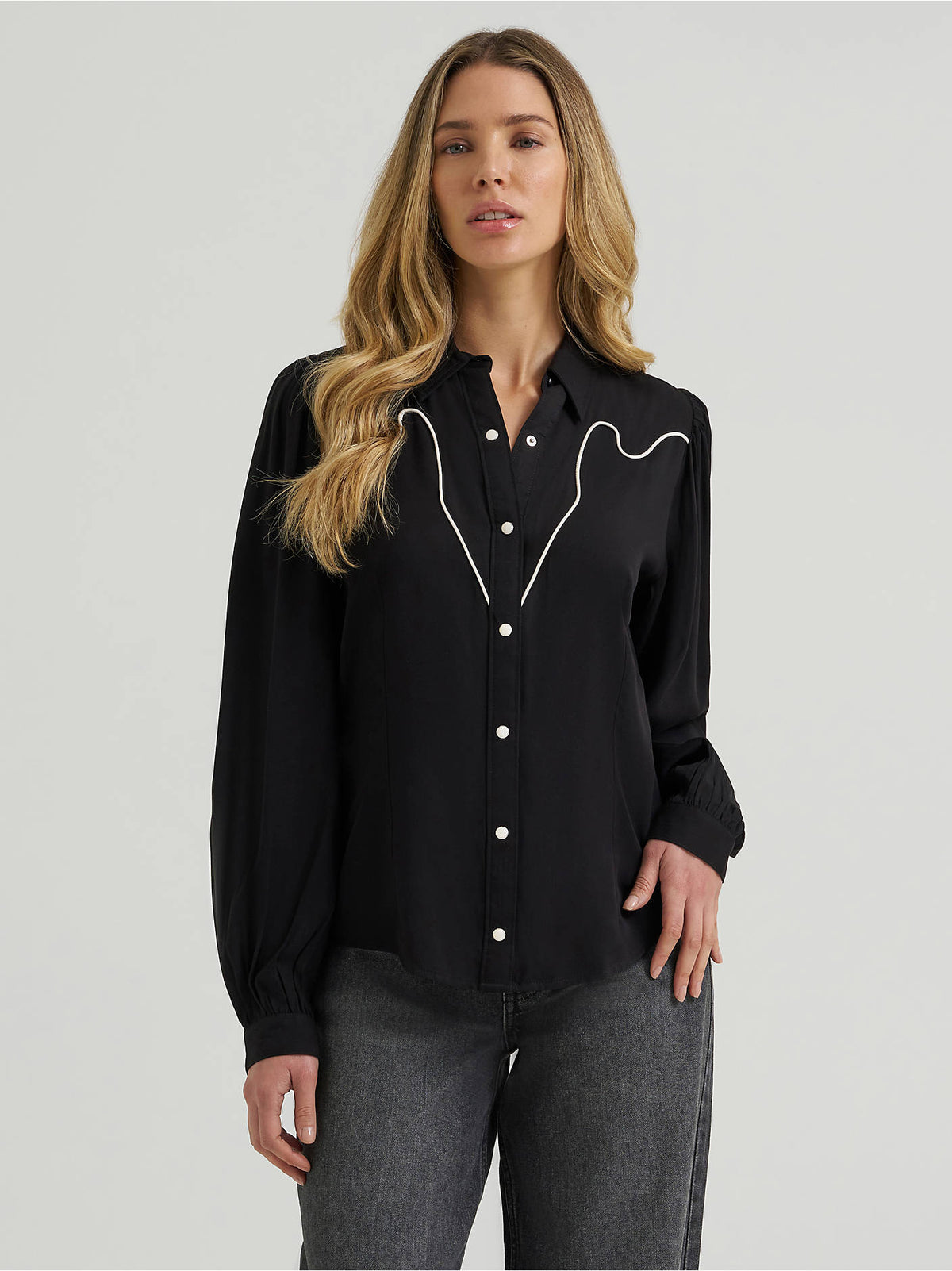 Wrangler Womens Black 112385449 - view 1