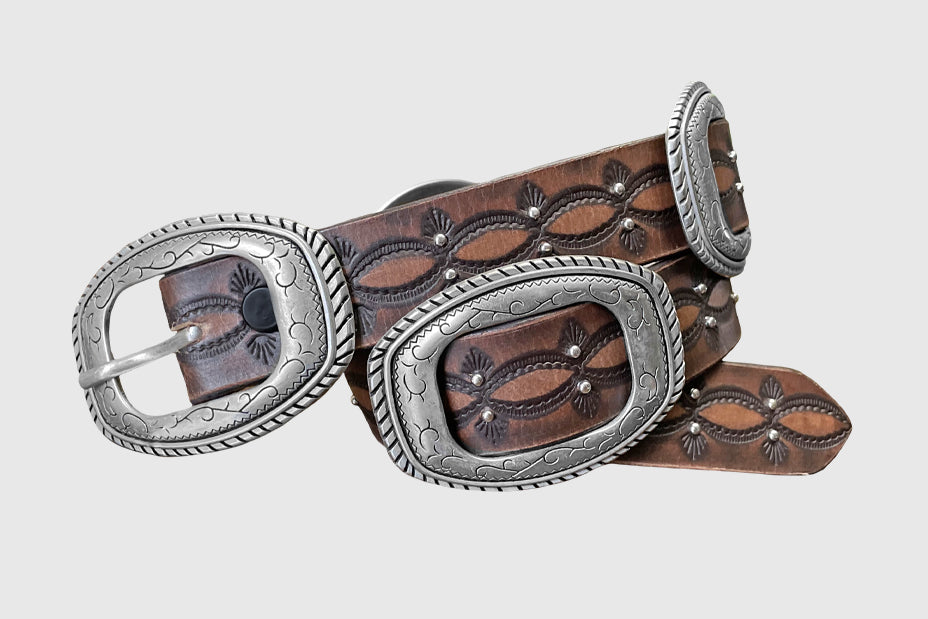 Wrangler Women's Distressed Concho Belt, Brown – front