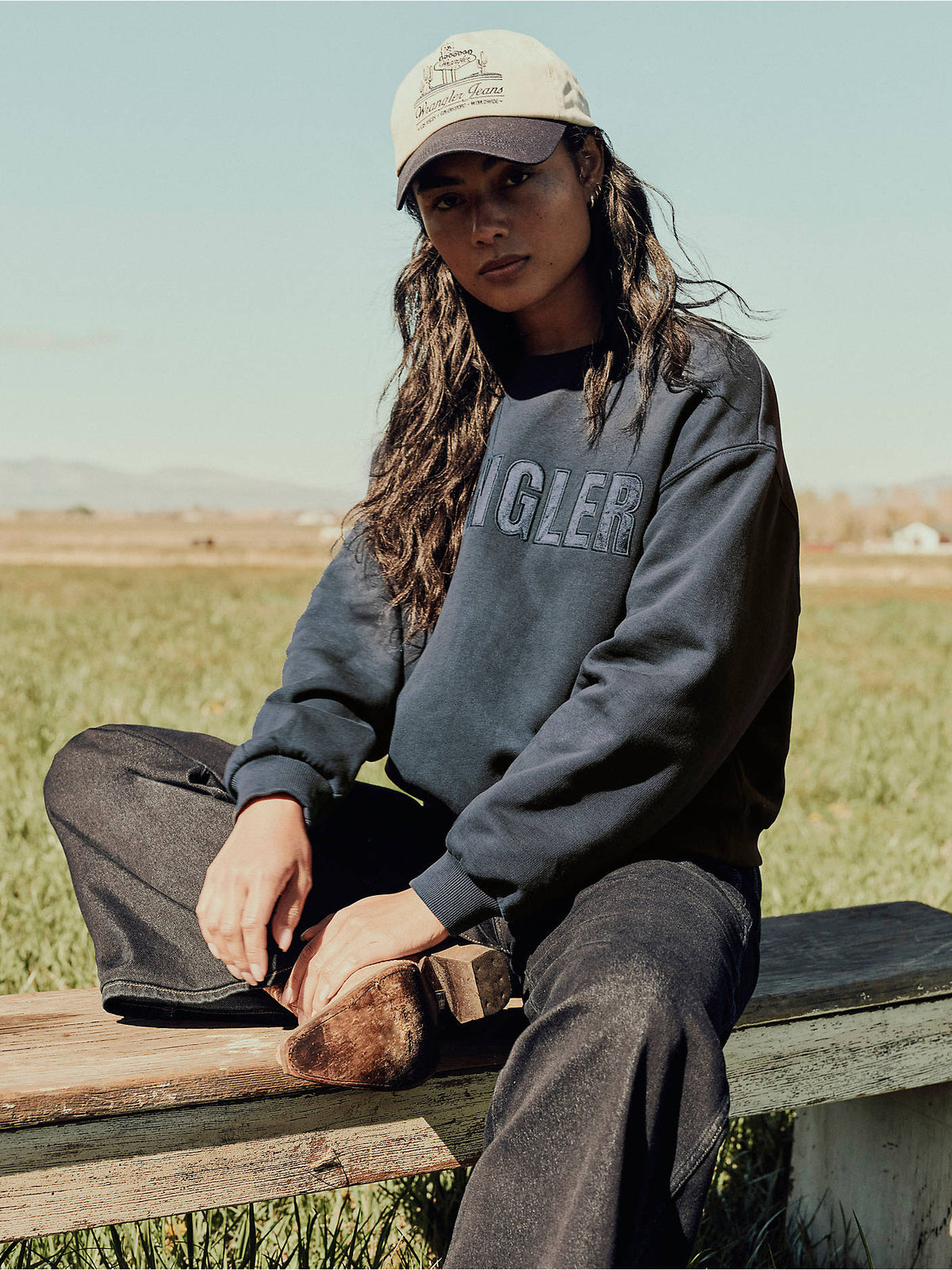 Wrangler Women's Logo Canyon Crew Pullover - Dark Sapphire - front view