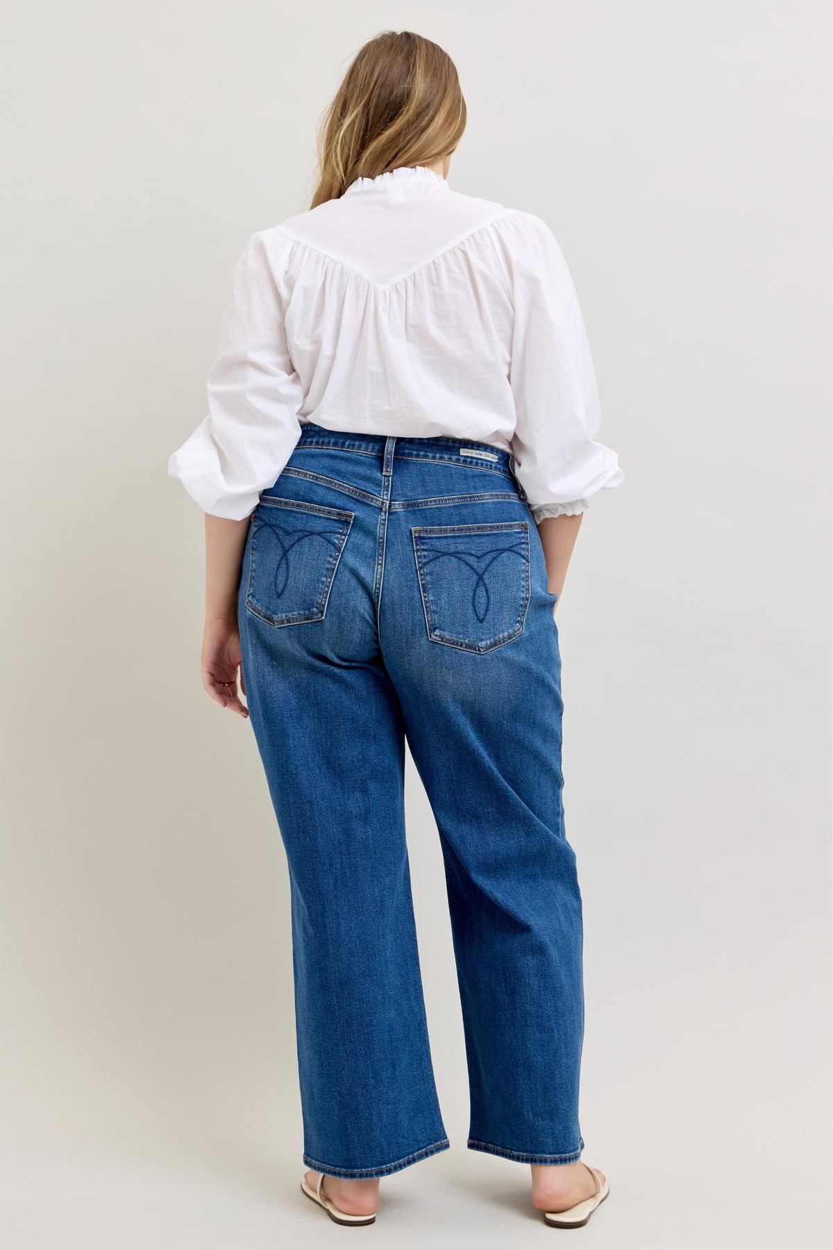 Judy Blue Wilhelmina baggy jean in dark wash, back view