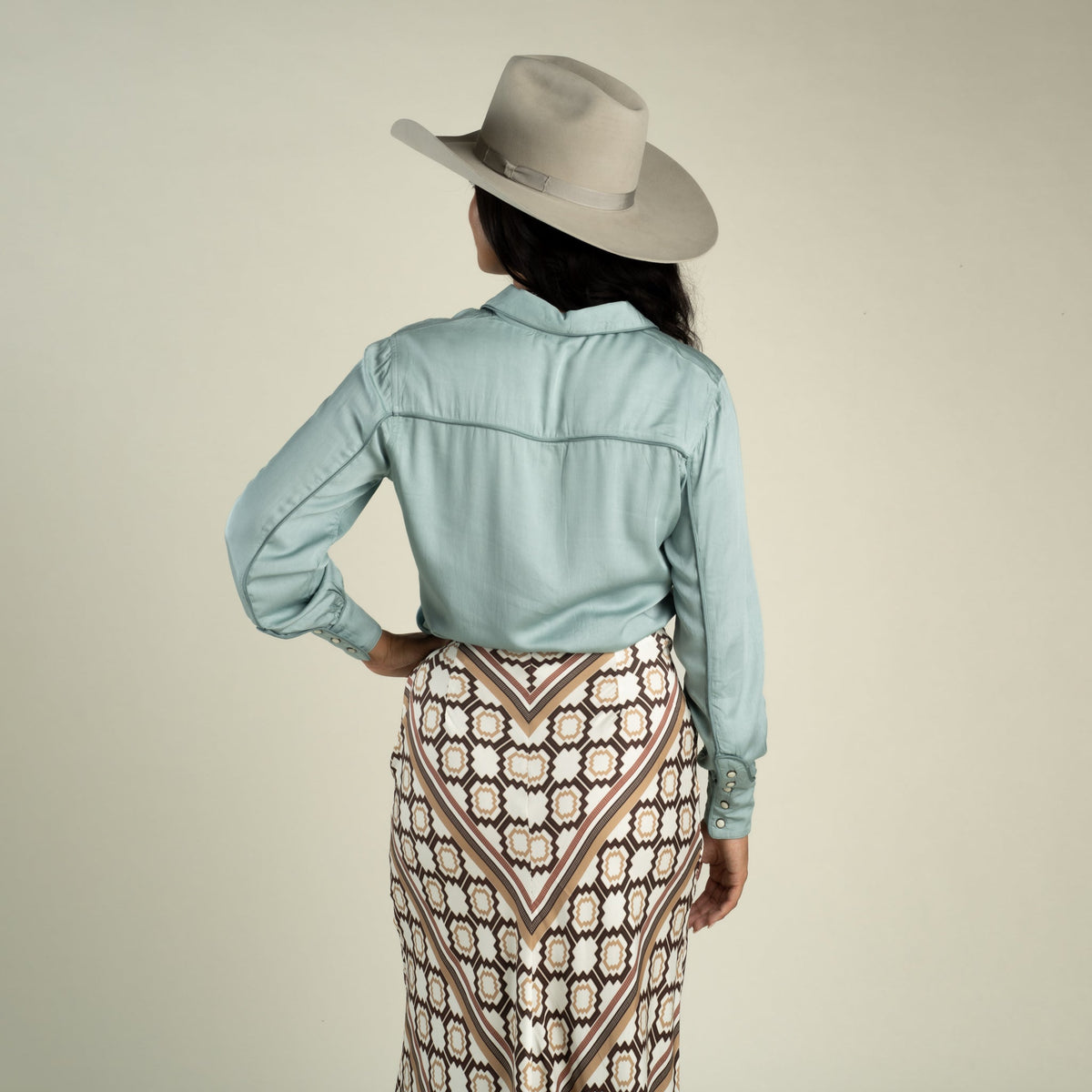 Sendero Provisions Co. Women's Dakota Blouse - Faded Sage - on model