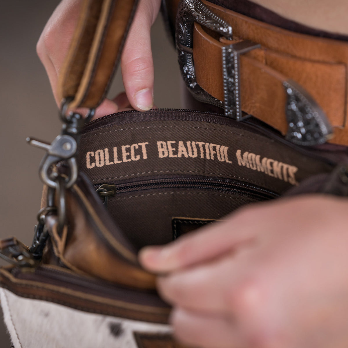 STS Ranchwear Women's Guadalupe Cowhide Lily Crossbody – detail