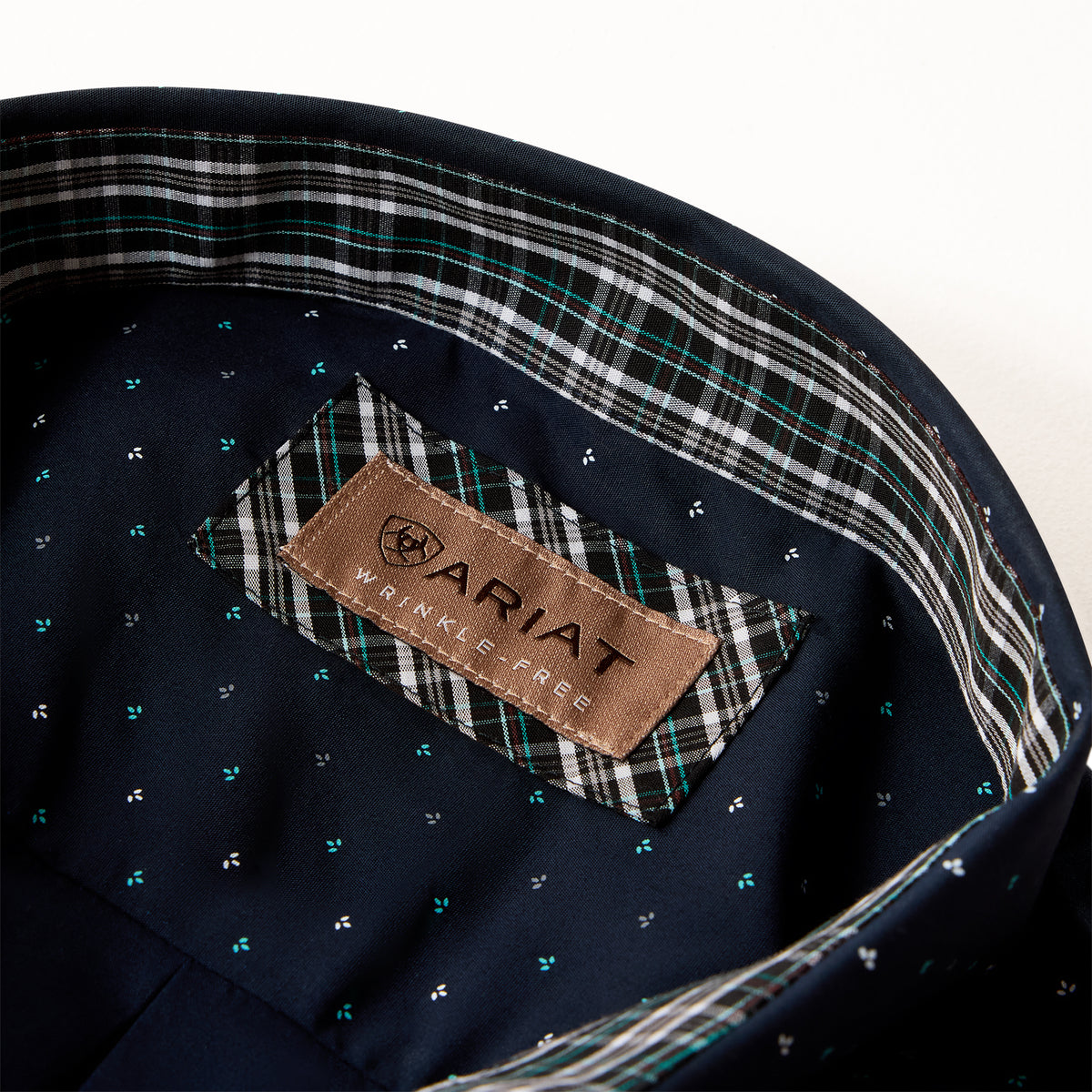 Arit Men's wrinkle-free Willem classic fit shirt in black with mini leaf print, showcasing the stylish and comfortable design.