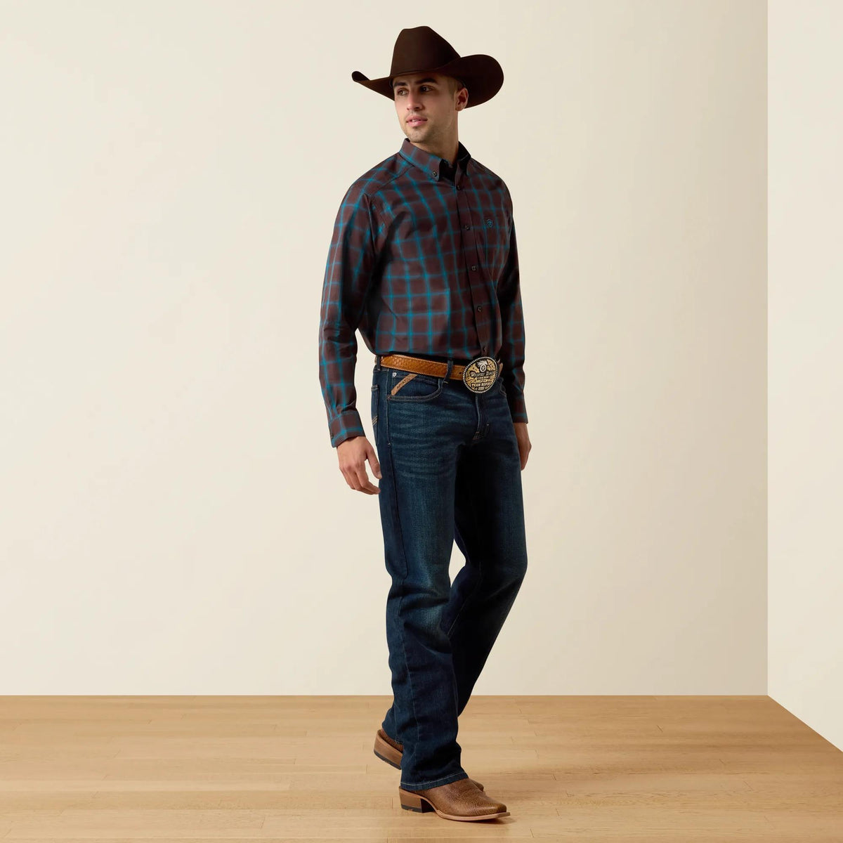 Ariat Men's Pro Series Duff Classic Fit Shirt, Chocolate Plum Medium Plaid – full length