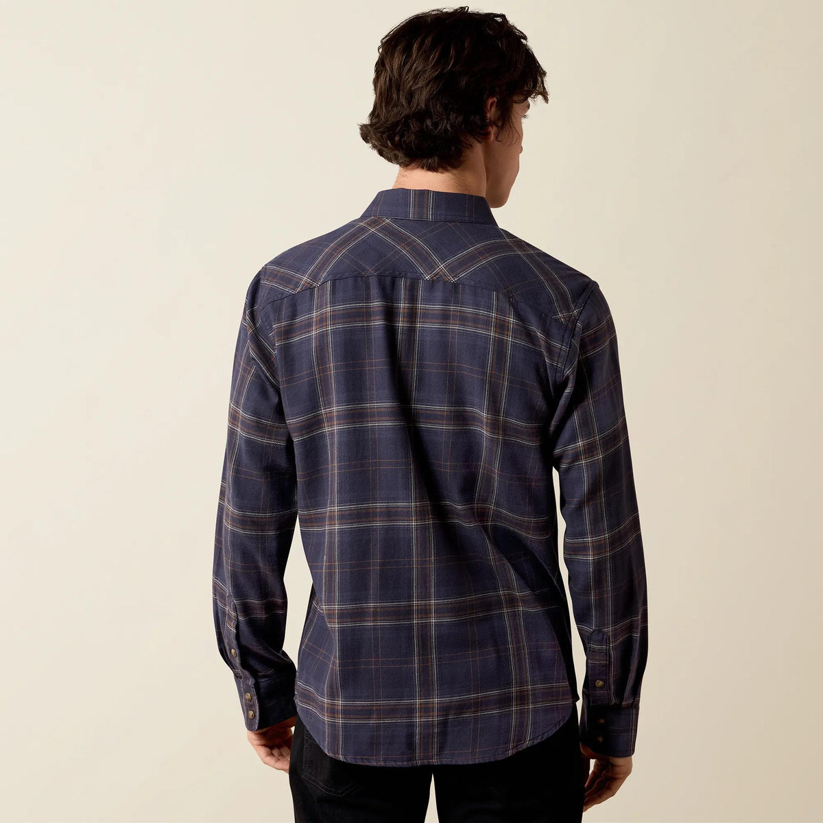 Ariat Men's Retro Haas Fitted Snap Shirt, Ombre Blue Plaid – back