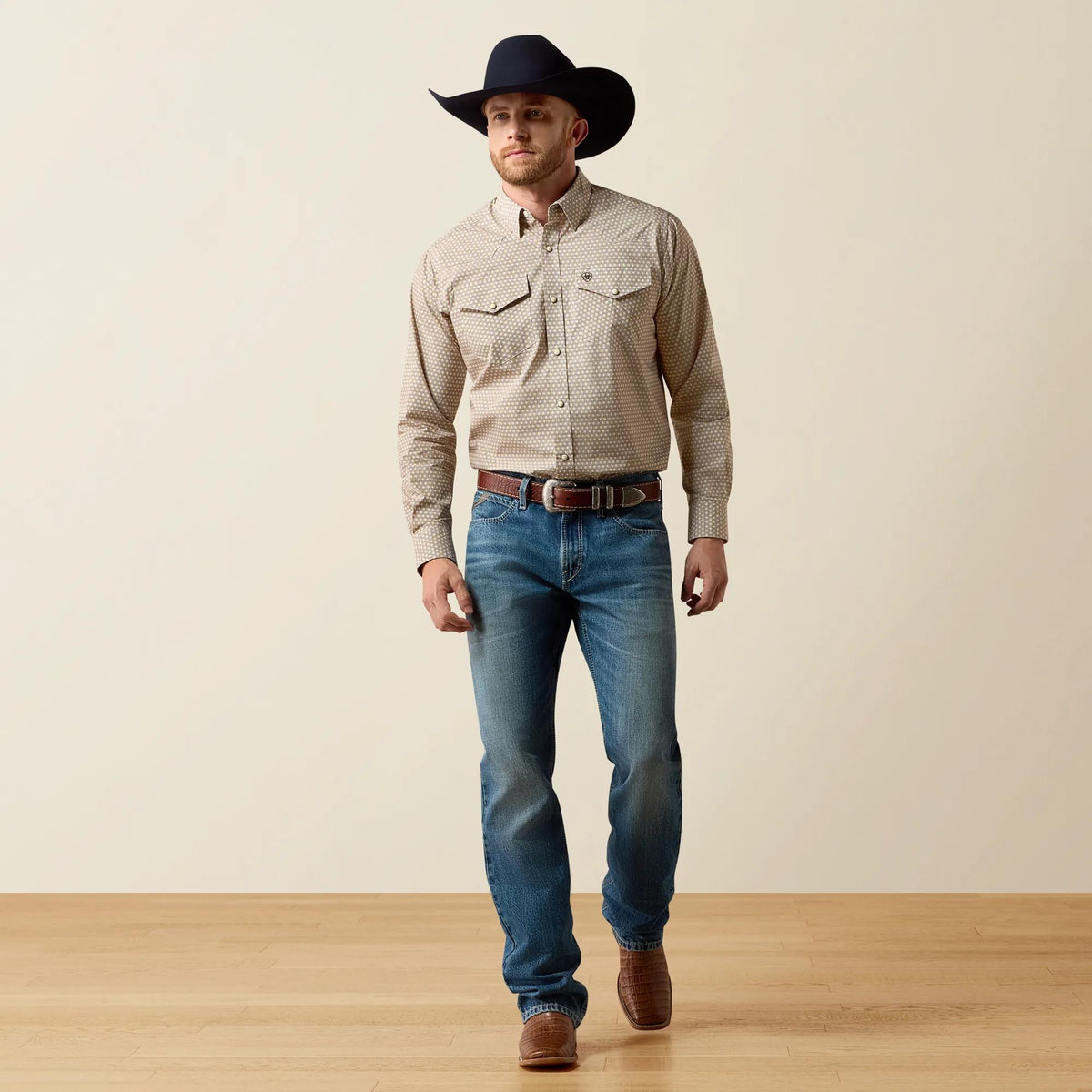 Ariat Men's Pilar Classic Fit Snap Shirt, White Geo Print – full length