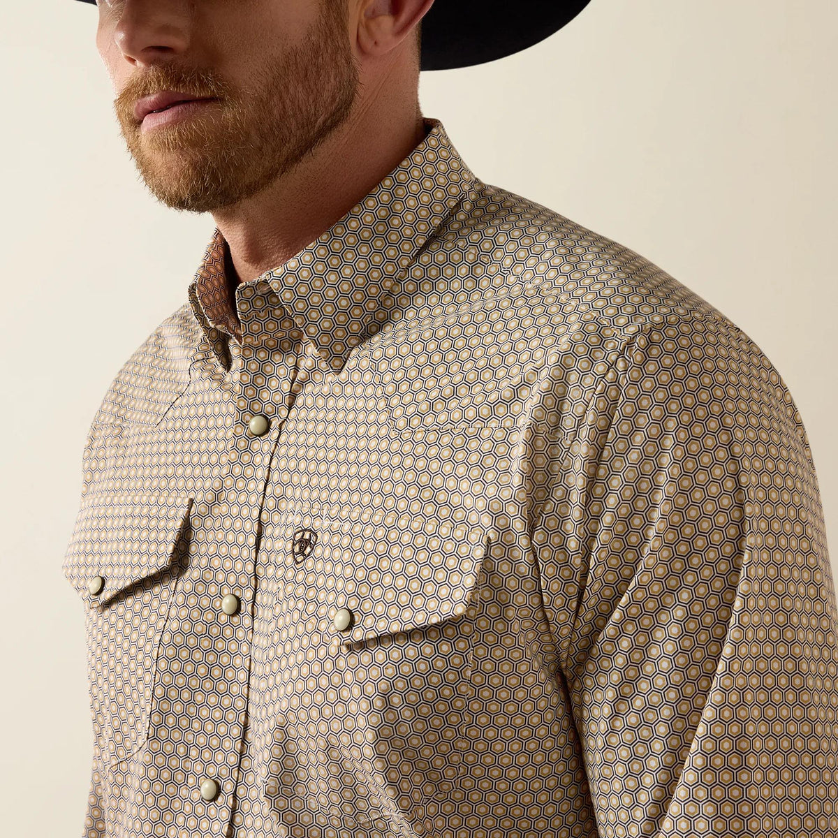 Ariat Men's Pilar Classic Fit Snap Shirt, White Geo Print – detail