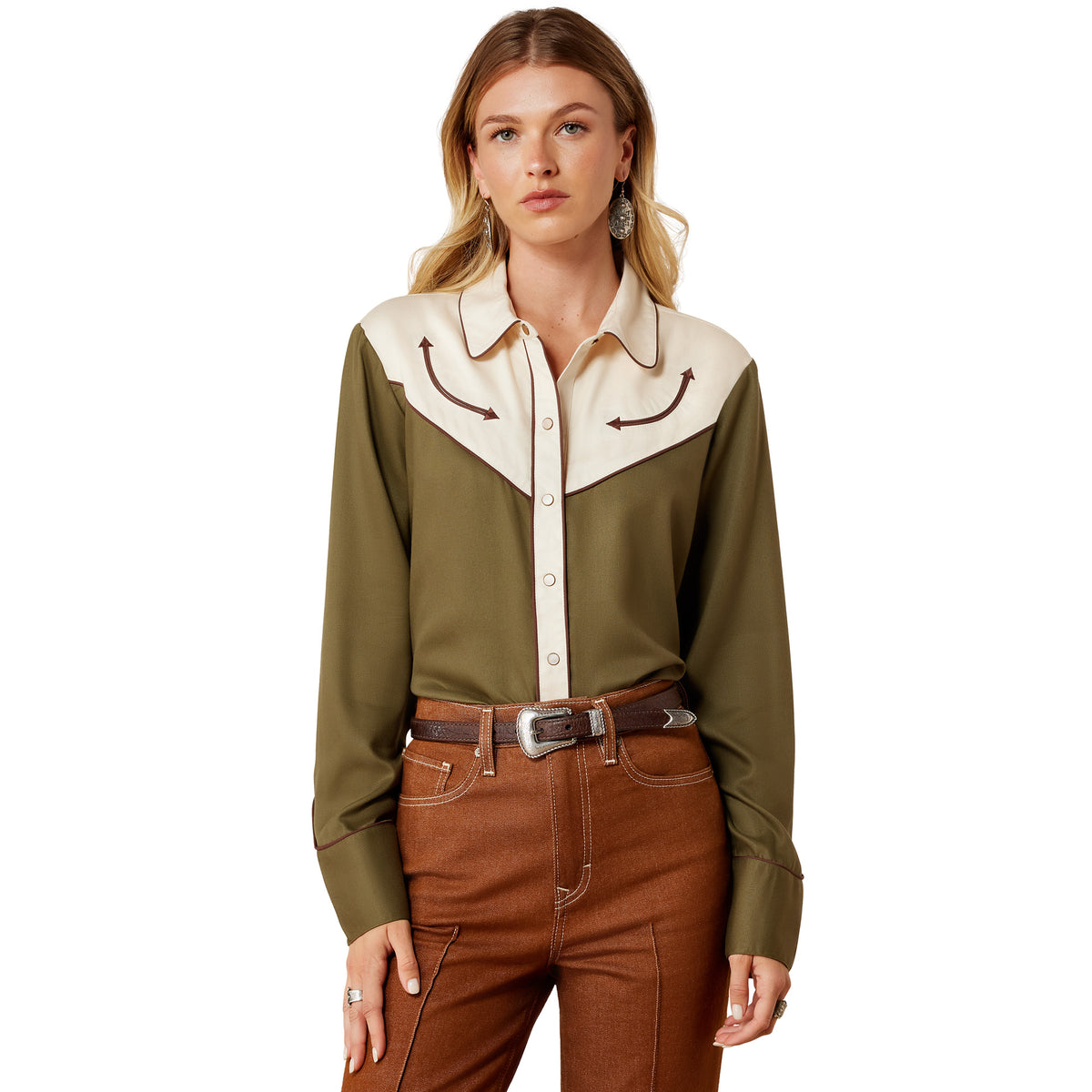 Ariat Women's Bellamy Long Sleeve Snap Shirt in ivy green and parchment, casual western-style shirt with snaps and button cuffs.