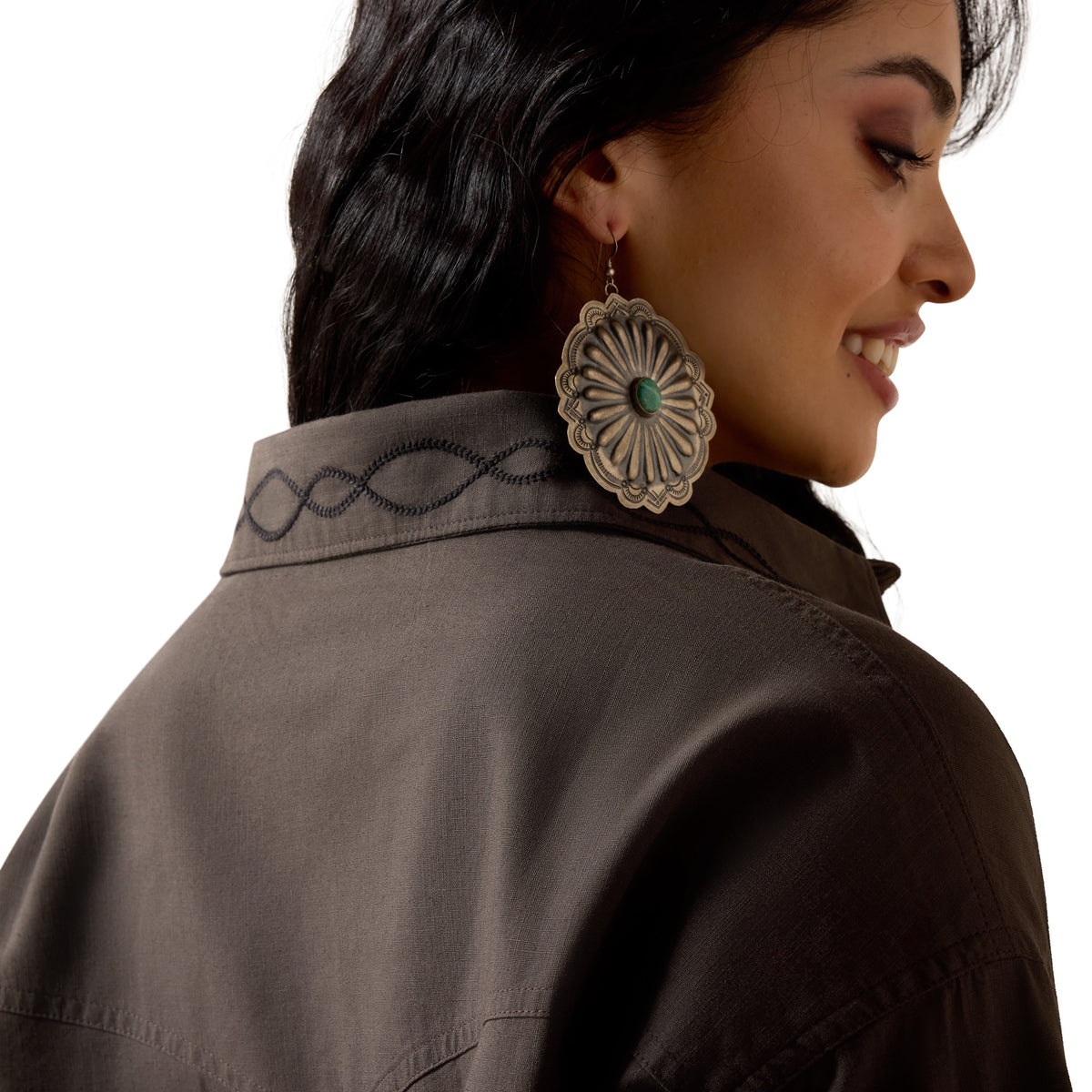 Ariat Women's Dazzle Shirt in Raven, showcasing a stylish black shirt with a fitted design and button-down front.