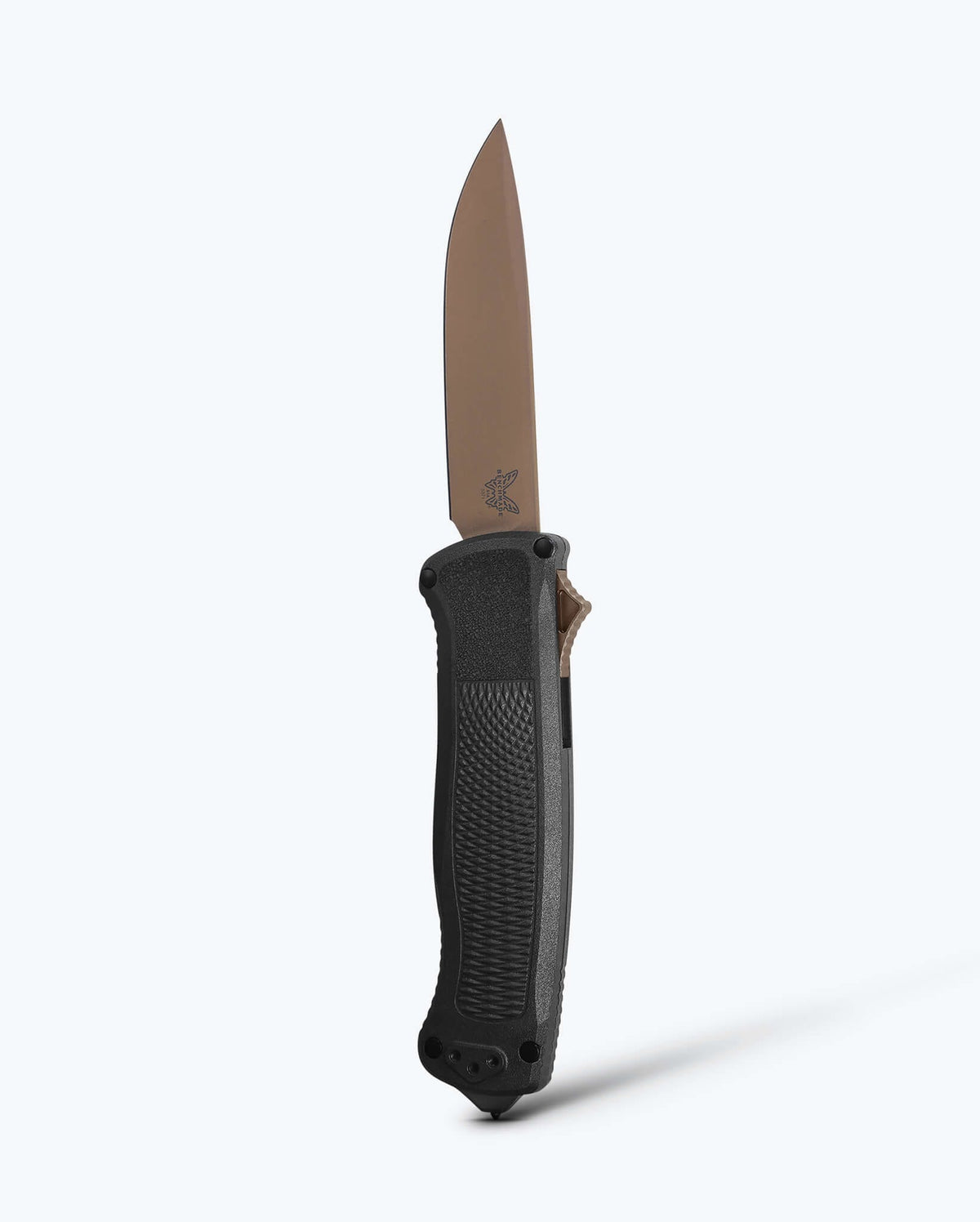 Benchmade Shootout® knife with CF-Elite® handle and drop-point blade, showcasing its sleek, durable design.