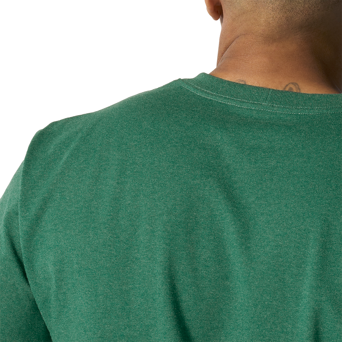 Carhartt men's Iconic K87 pocket T-shirt in North Woods Heather, casual cotton T-shirt with chest pocket and comfortable fit.