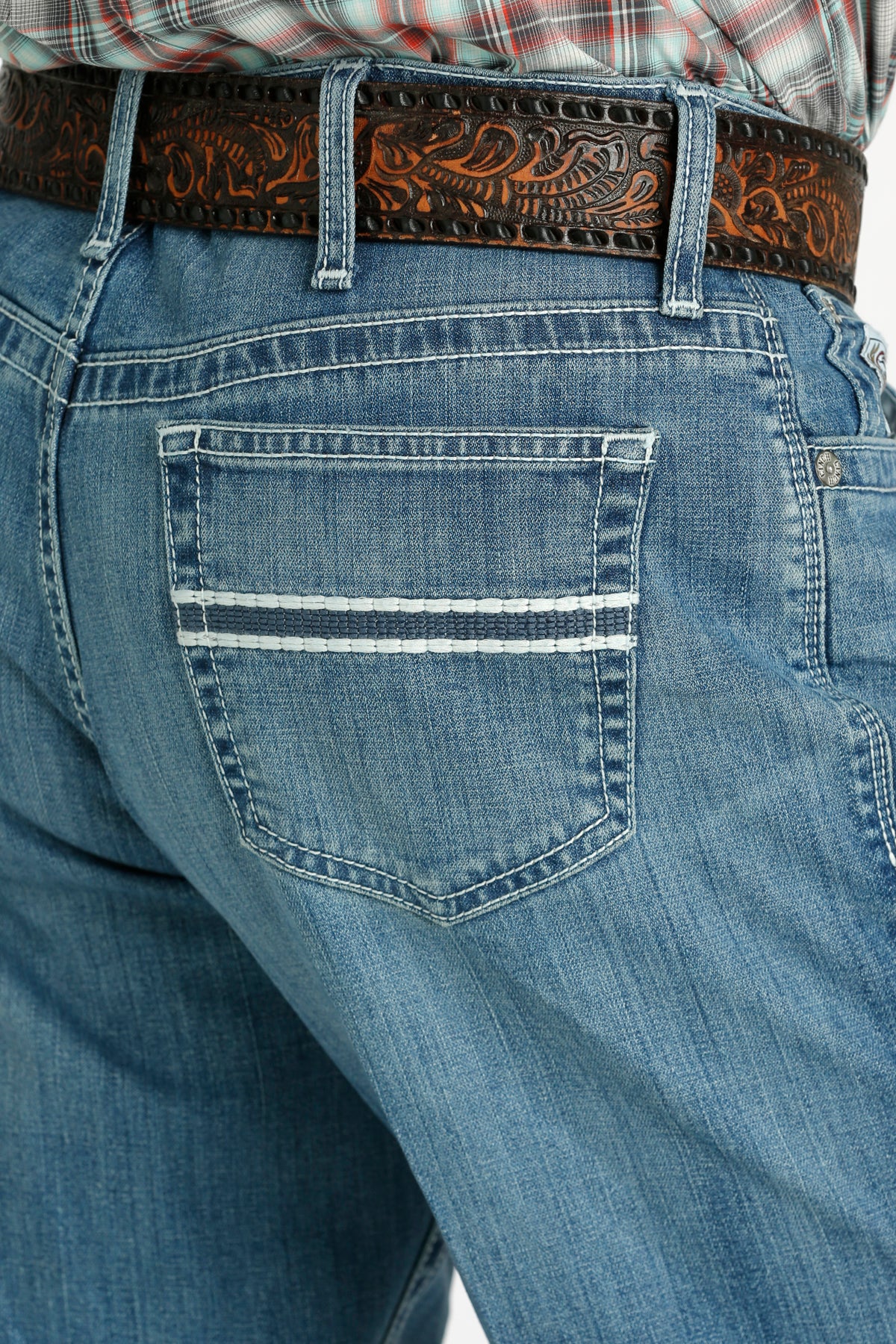 Cinch Men's White Label 056 Relaxed Fit Rigid Jean, Medium Stone – back pocket detail
