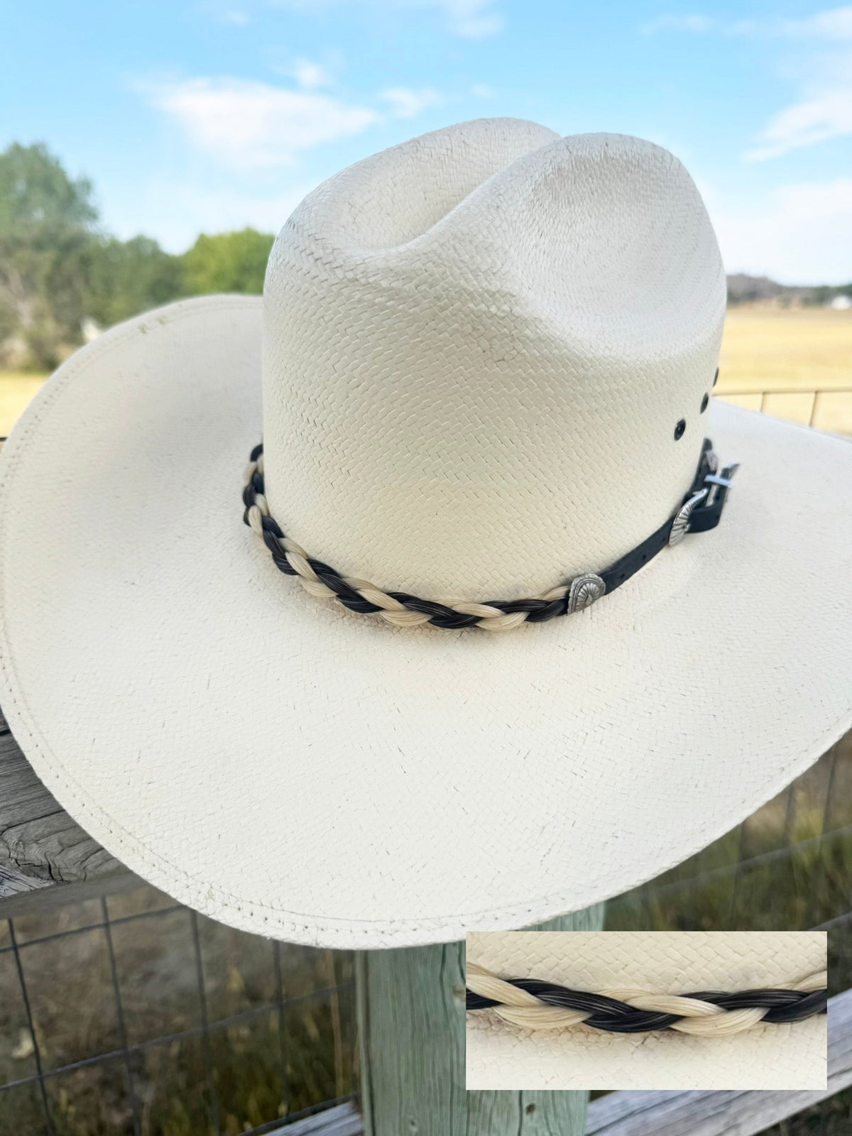 Cowboy Collectibles Unisex Two-Tone HB4T - view 2