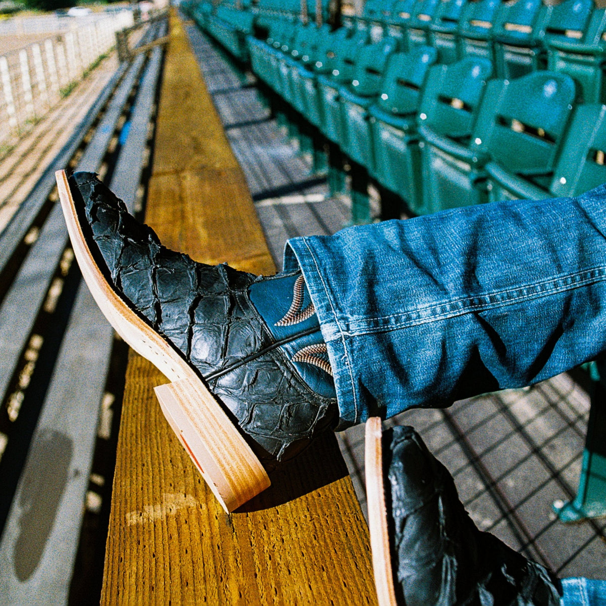 HYER Men's Cowley Western Boot, Black – lifestyle