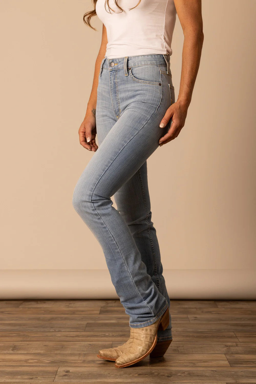 Kimes Ranch Women's Sarah Jeans in light wash, fitted denim with classic five-pocket design, casual and stylish for women.