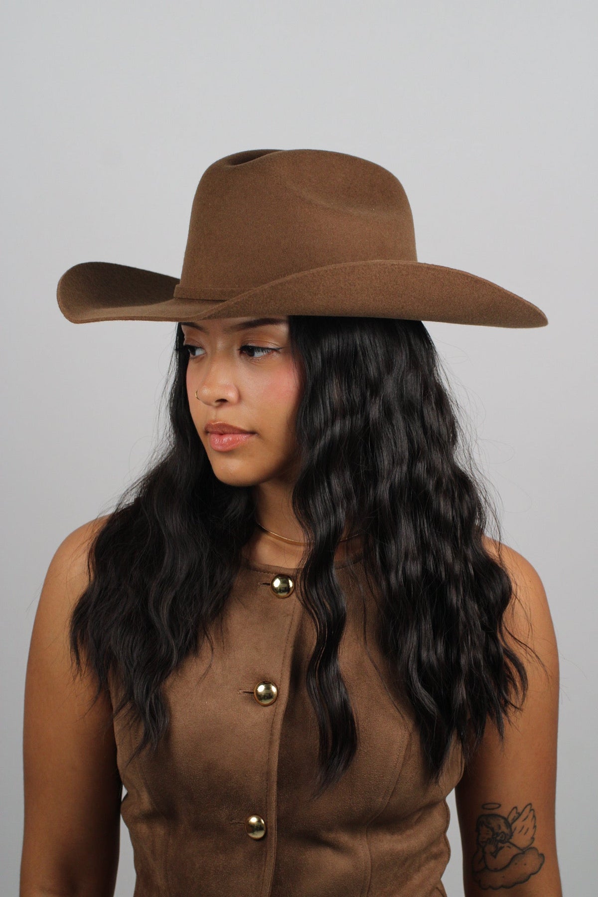 Wilder and Soul Mustang Caramel plush toy with soft, textured caramel-colored fabric and detailed stitching.