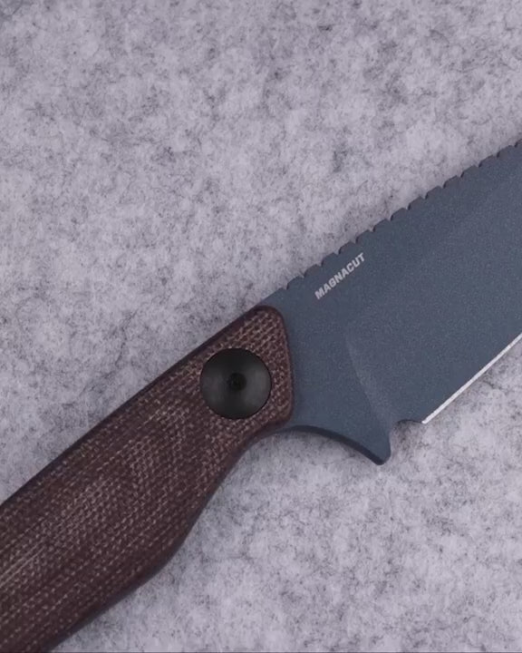 Dacian® | Brown Canvas Micarta | Spear-point