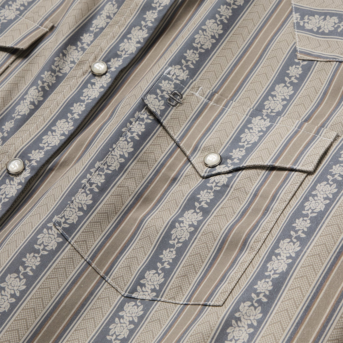Stetson Men's Chevron Wallpaper Stripe Long Sleeve Shirt, Grey – pocket detail