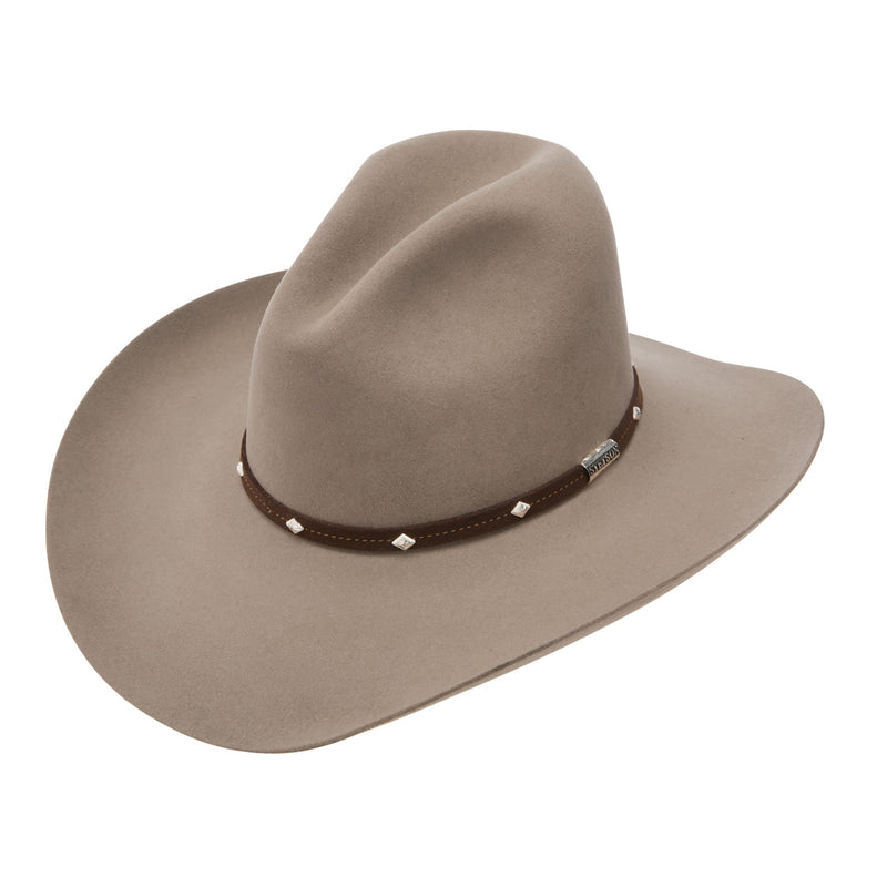 Stetson Men's Silver Mine 4X cowboy hat with a wide brim and silver-tone band, crafted for classic Western style.