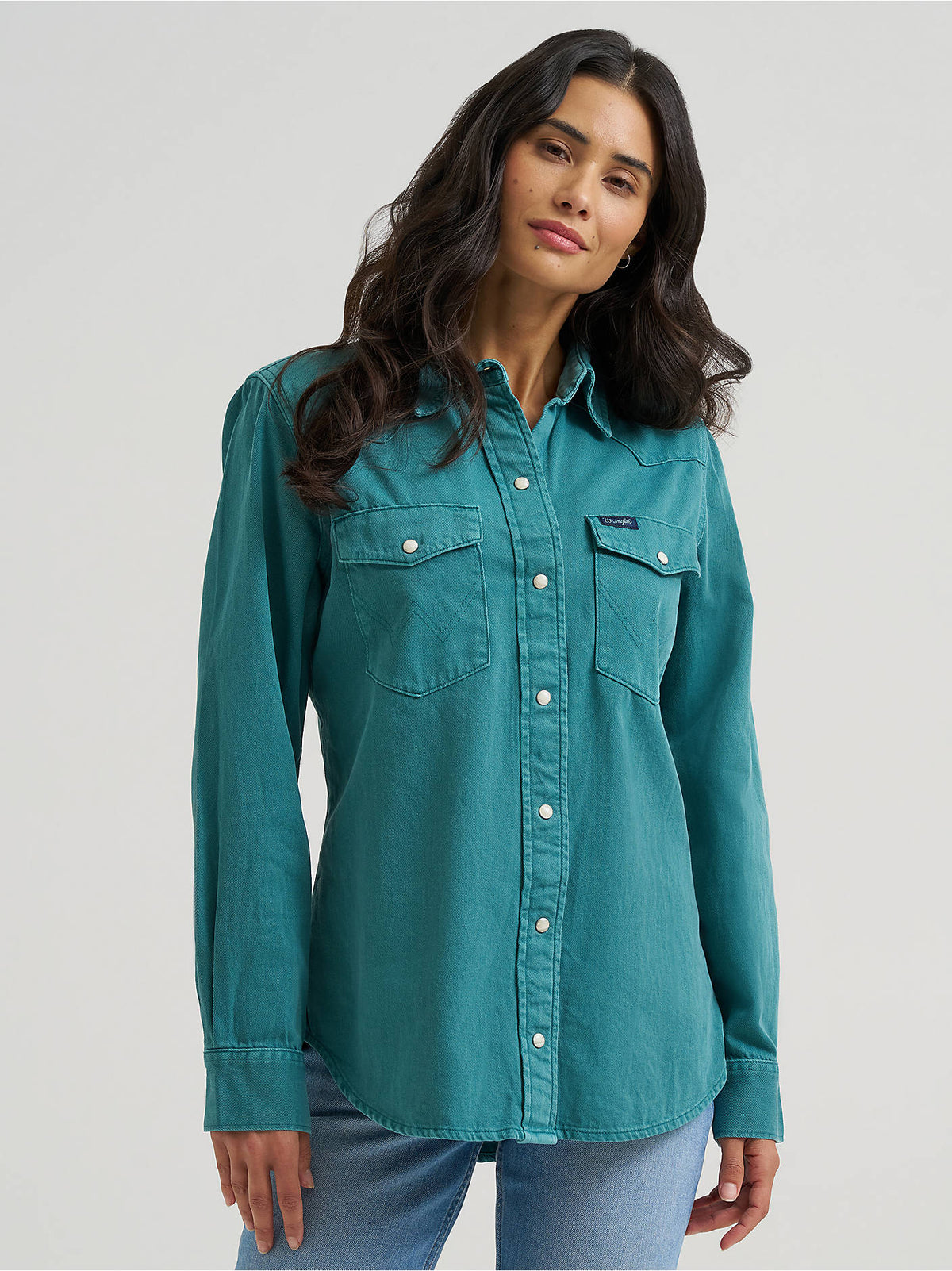Women's Wrangler Colorwash Iconic Snap Shirt - Turquoise - front view