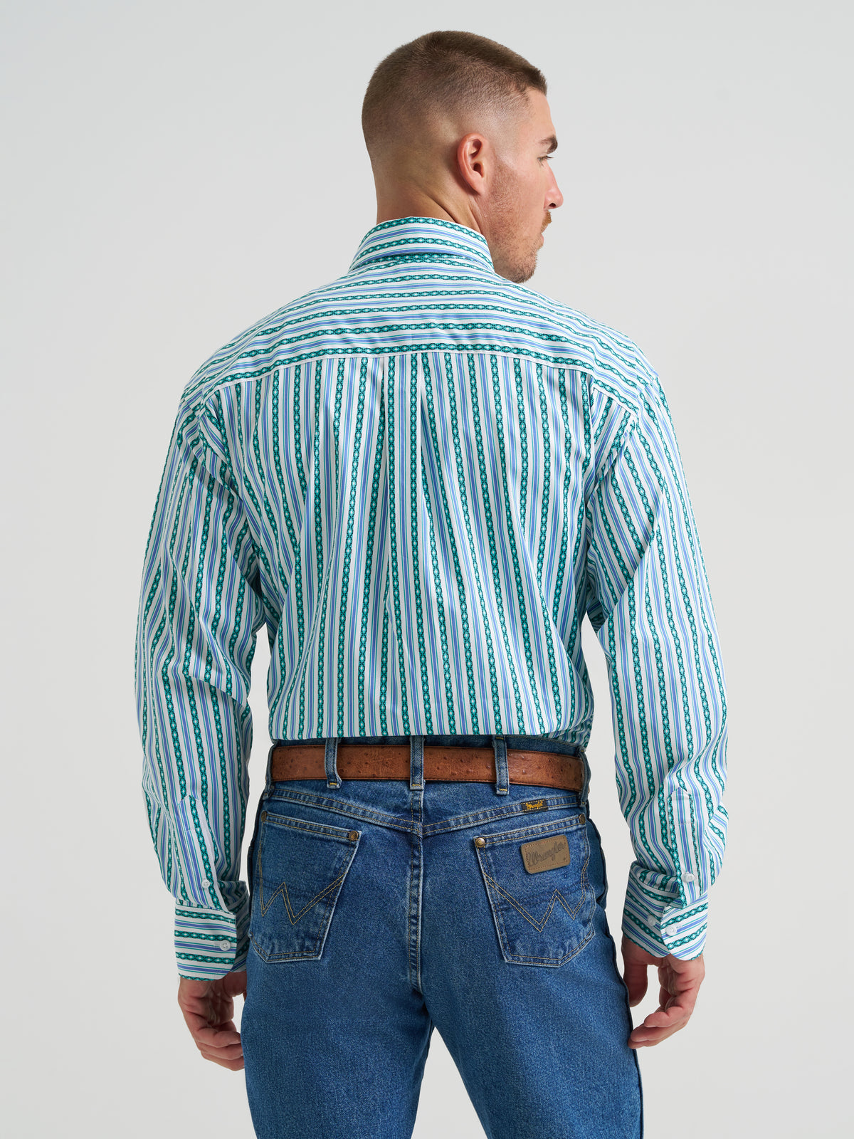 Wrangler Men's George Strait Collection aqua chain stripe long sleeve shirt with one chest pocket, casual western style.