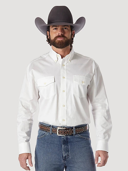 Wrangler Men's Painted Desert Long Sleeve Twill Shirt, White – front 3/4 on model