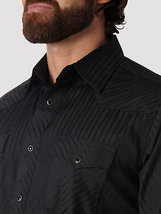 Wrangler Men's Western Long Sleeve Snap Dobby Stripe Shirt, Black – collar and pocket detail
