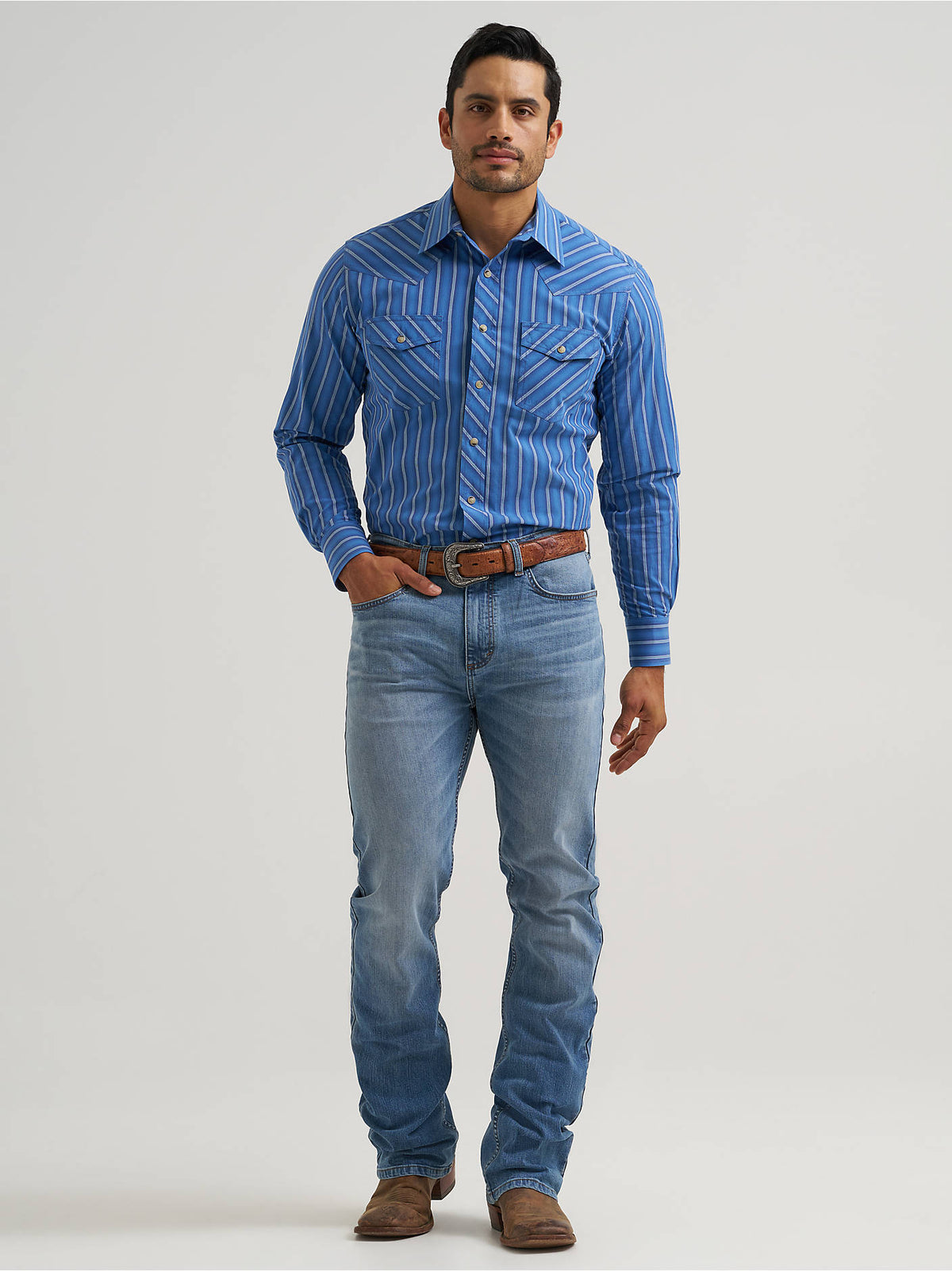 Wrangler Men's 20X Competition Advanced Comfort Long Sleeve Two Pocket Western Snap Shirt - Riverstone Stripe - alternate view 1