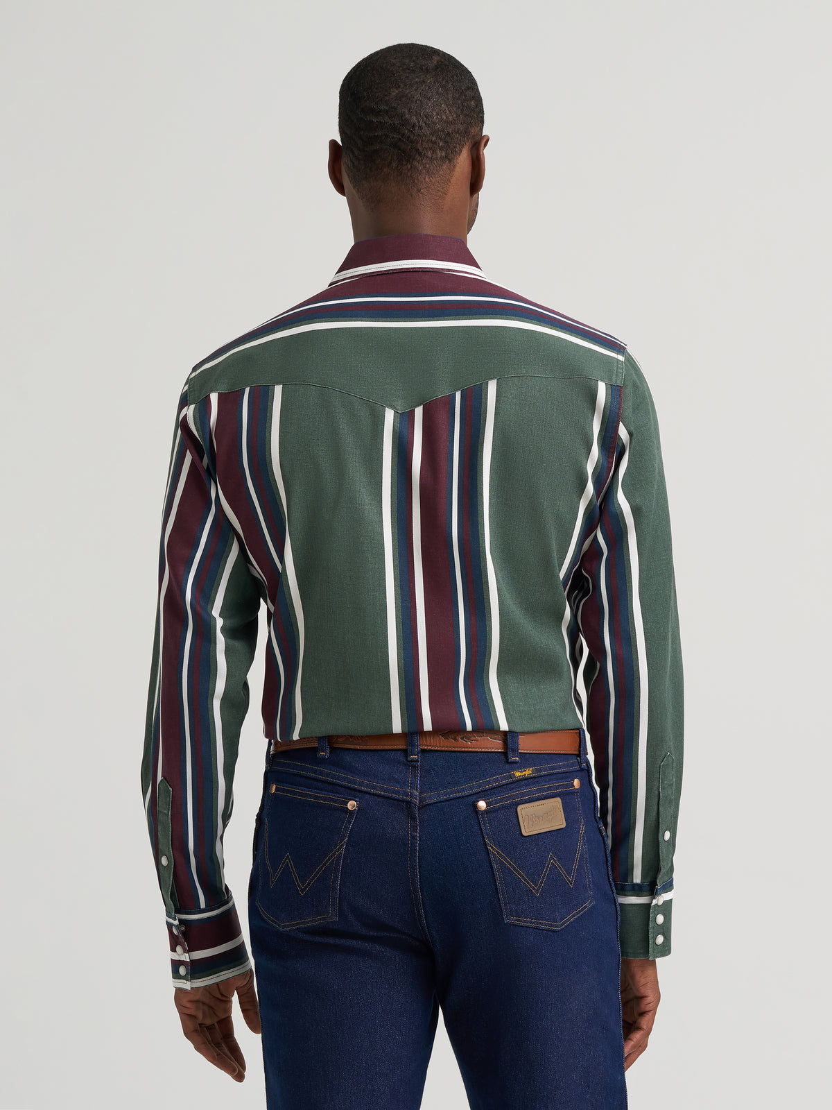 Wrangler Men's Vintage Inspired Brushpopper Long Sleeve Shirt - Classic Fit, Green Multi Stripe – back
