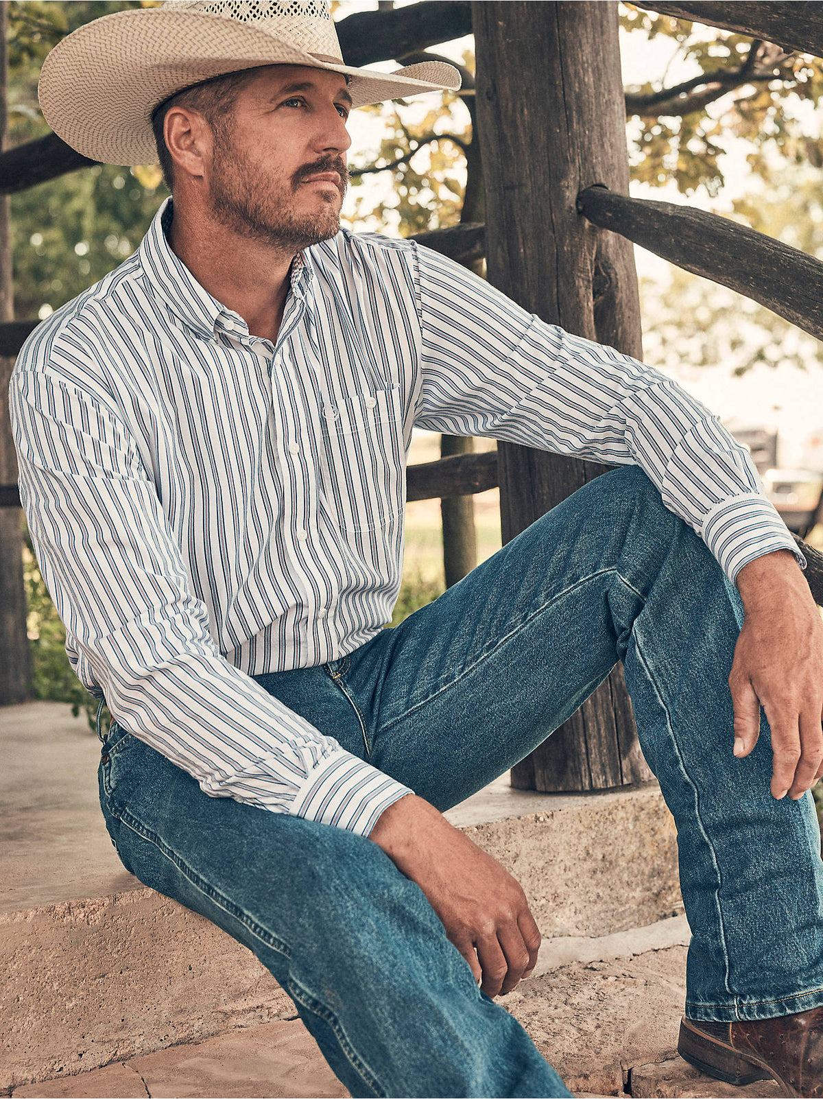 Wrangler Mens White/Blue Stripe 112379063 - view 1