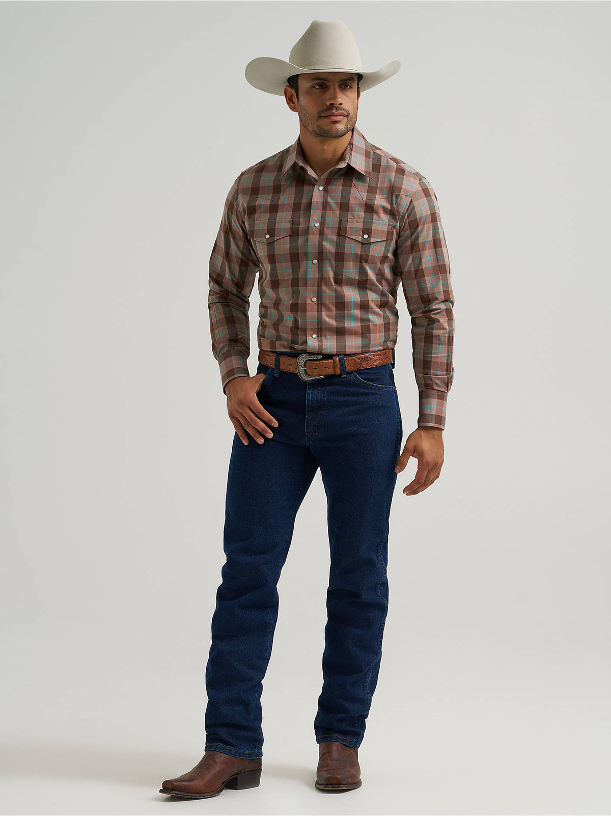 Wrangler Men's Wrinkle Resist Long Sleeve Western Snap Plaid Shirt - Biscotti - alternate view 1
